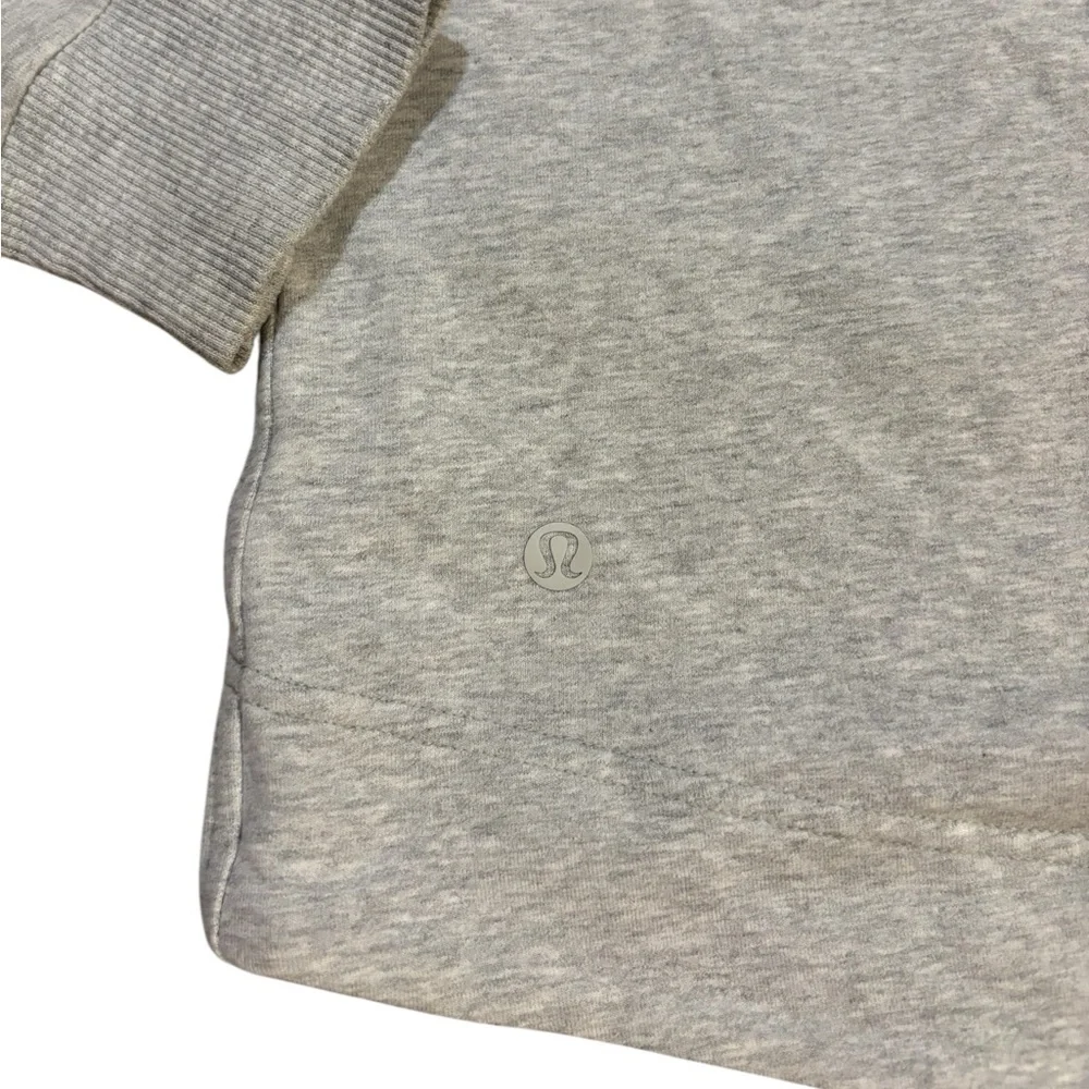 Lululemon Hooded Sweatshirt Grey‎ Size 4